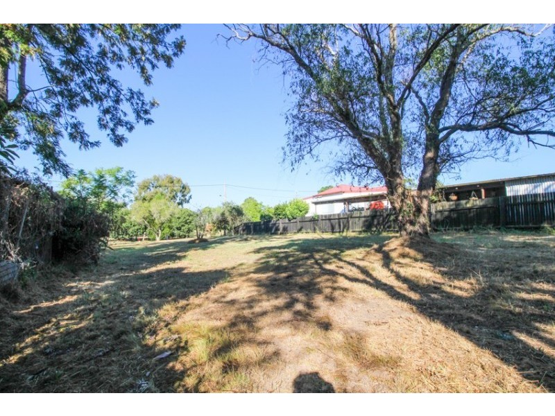 3 Gladstone Street, Dungog NSW 2420