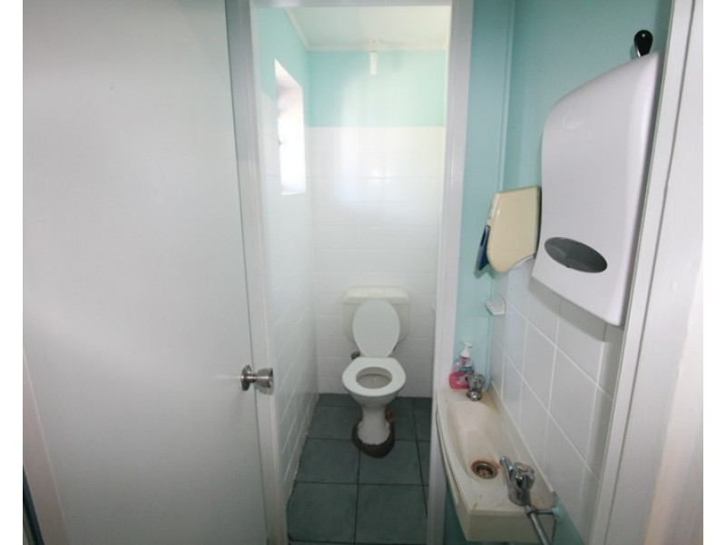 172 Dowling Street, Dungog NSW 2420