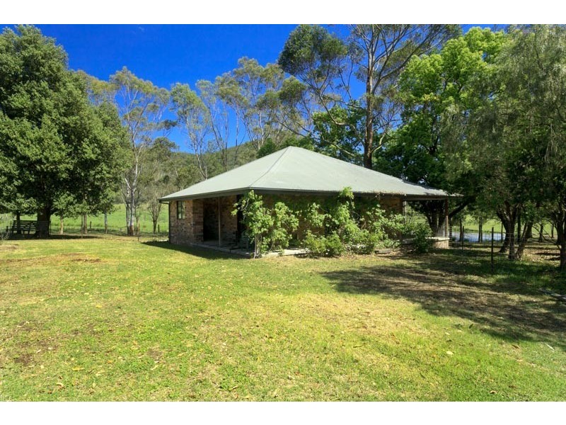 372 Gresford Road, Paterson NSW 2421