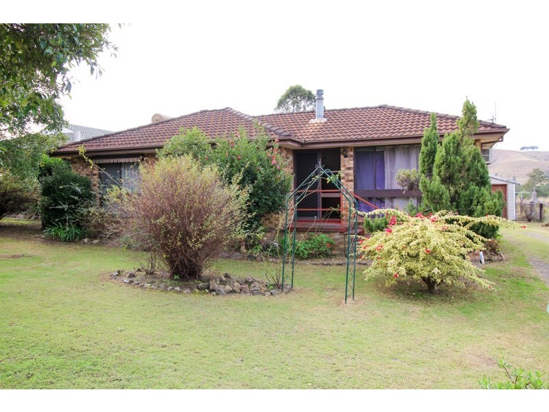 1 Baird Street, Dungog NSW 2420