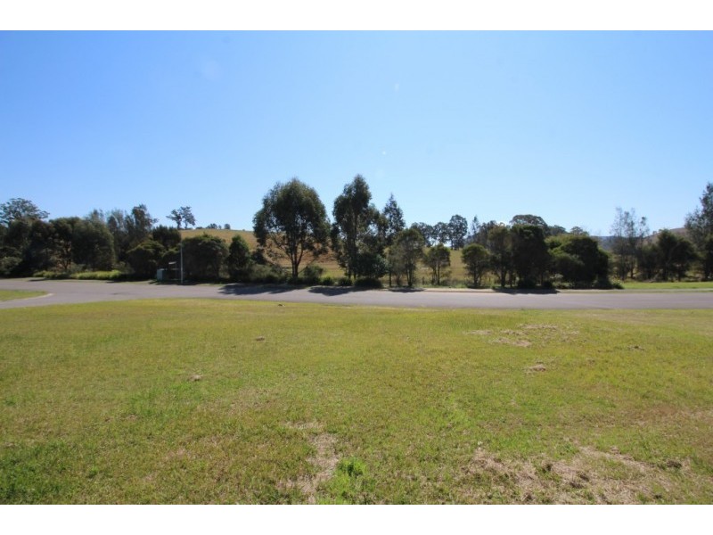 2 Williams Place, Dungog NSW 2420