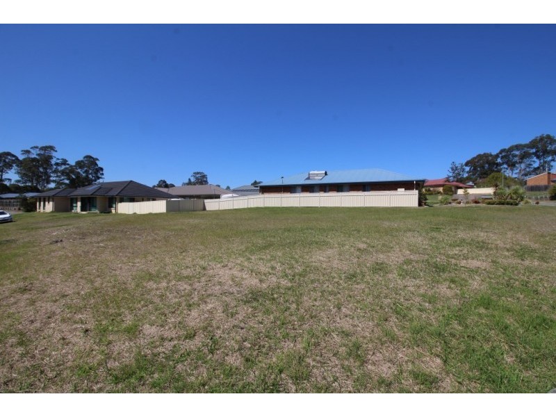 2 Williams Place, Dungog NSW 2420