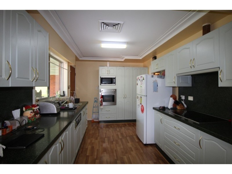 46 Rens Street, Dungog NSW 2420