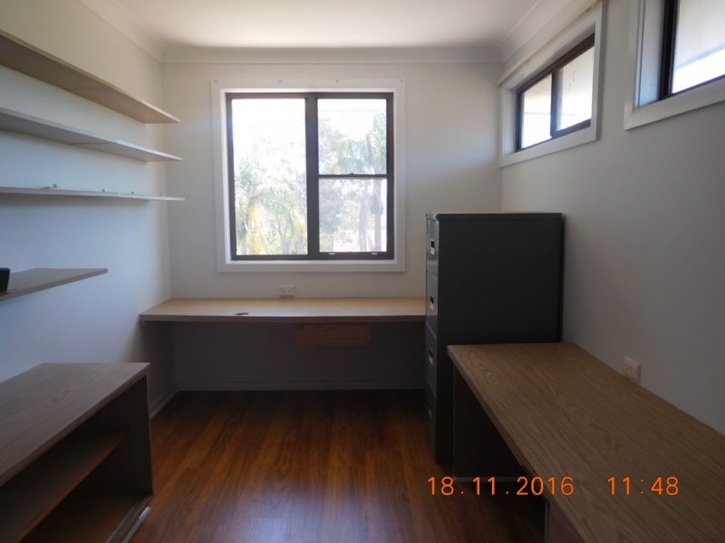 11 Reservoir Road, Dungog NSW 2420