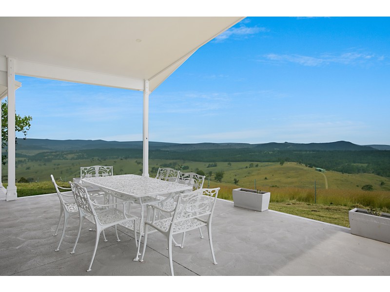 1394 Webbers Creek Road, Paterson NSW 2421