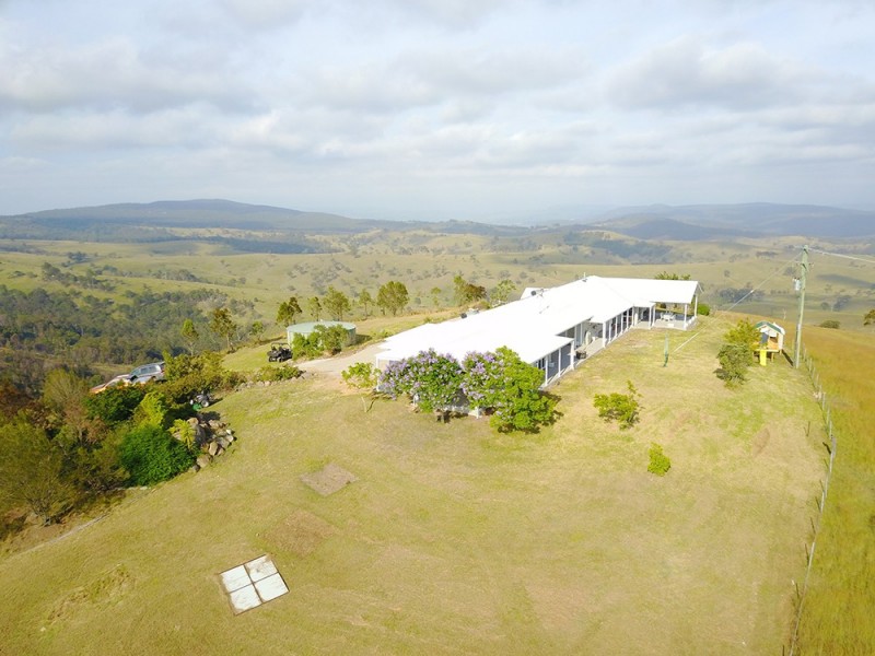 1394 Webbers Creek Road, Paterson NSW 2421