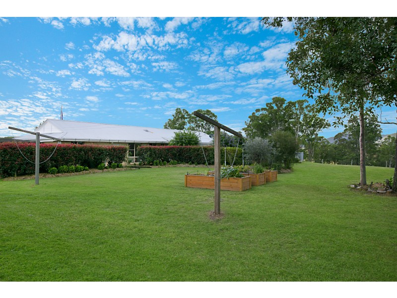 943 GLEN WILLIAM ROAD, GLEN WILLIAM VIA, Clarence Town NSW 2321