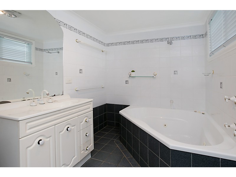 16 Abelard Street, Dungog NSW 2420