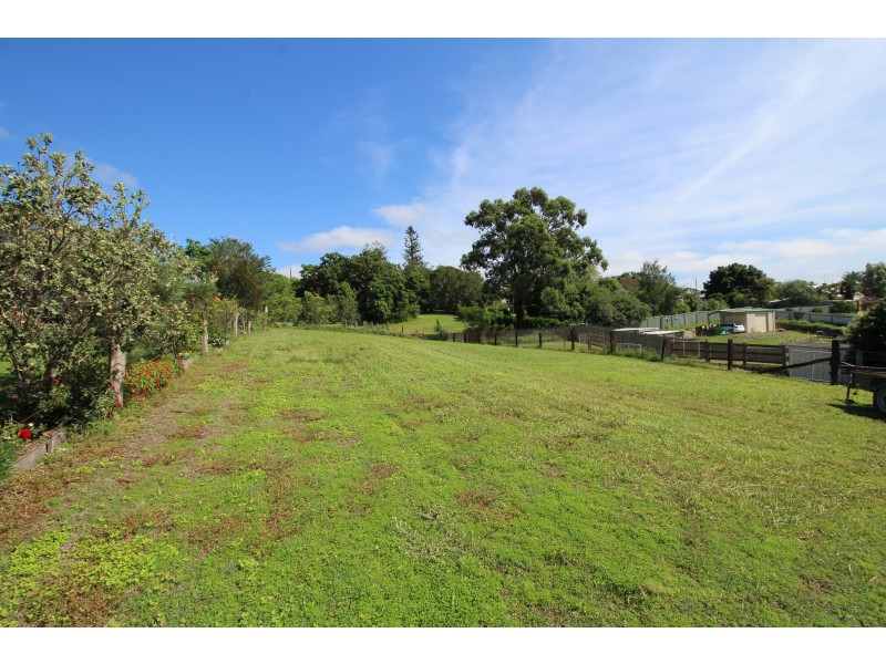 34 Baird Street, Dungog NSW 2420