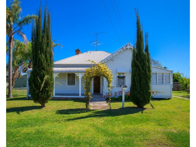 31 Cowper Street, Stroud NSW 2425
