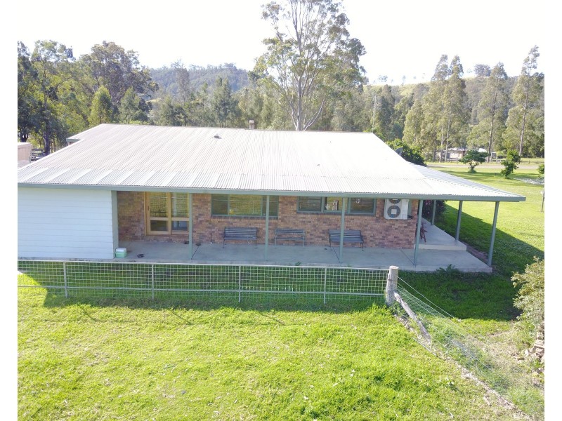 972 Dungog Road, Dungog NSW 2420