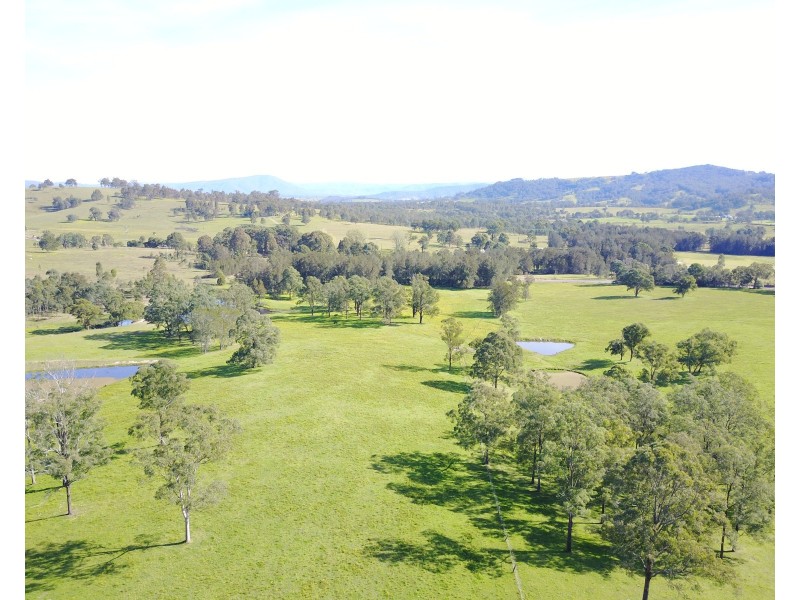 972 Dungog Road, Dungog NSW 2420