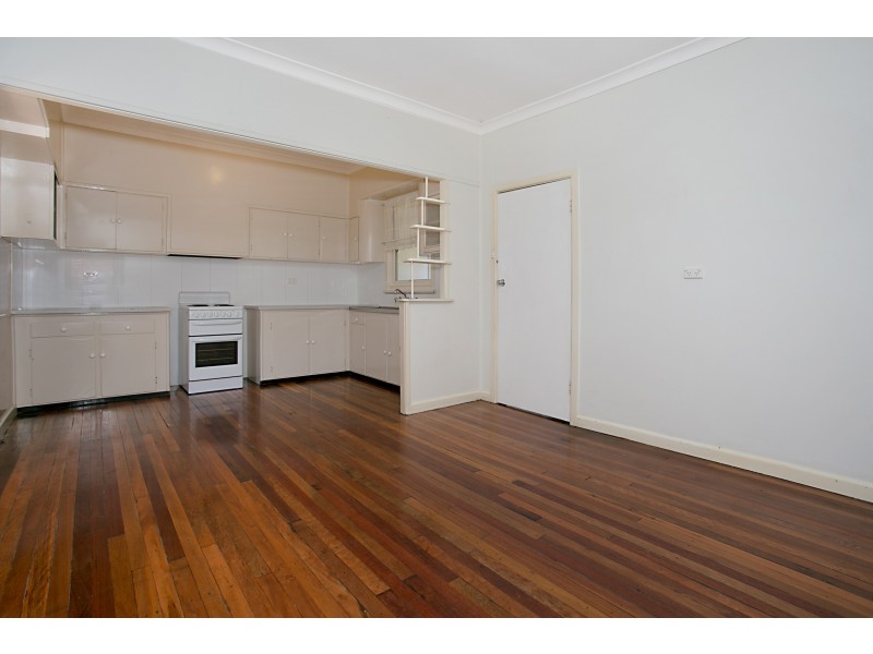24 Lord Street, Dungog NSW 2420