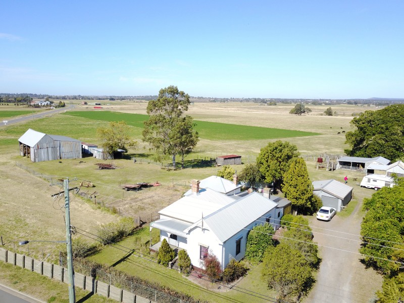 37 Paterson Road, Bolwarra NSW 2320