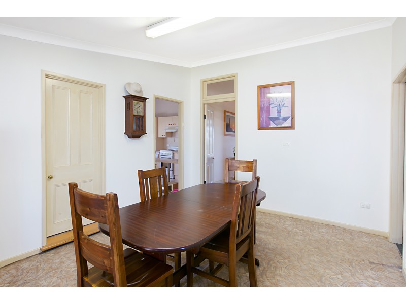 37 Paterson Road, Bolwarra NSW 2320