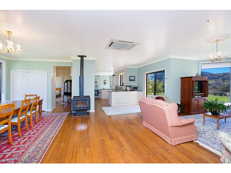 341 Cross Keys Road, Gresford NSW 2311