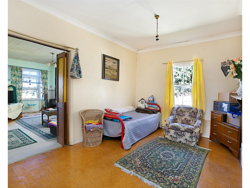 12 Moore Street, Dungog NSW 2420
