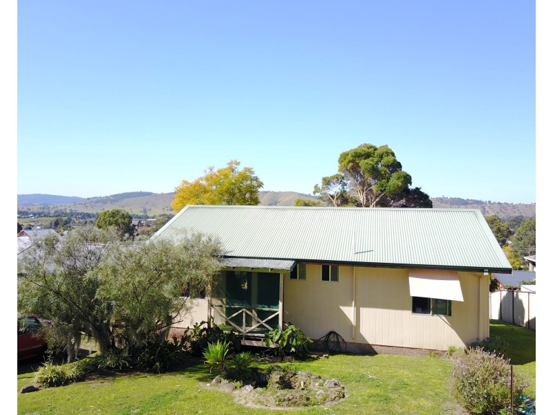12 Moore Street, Dungog NSW 2420