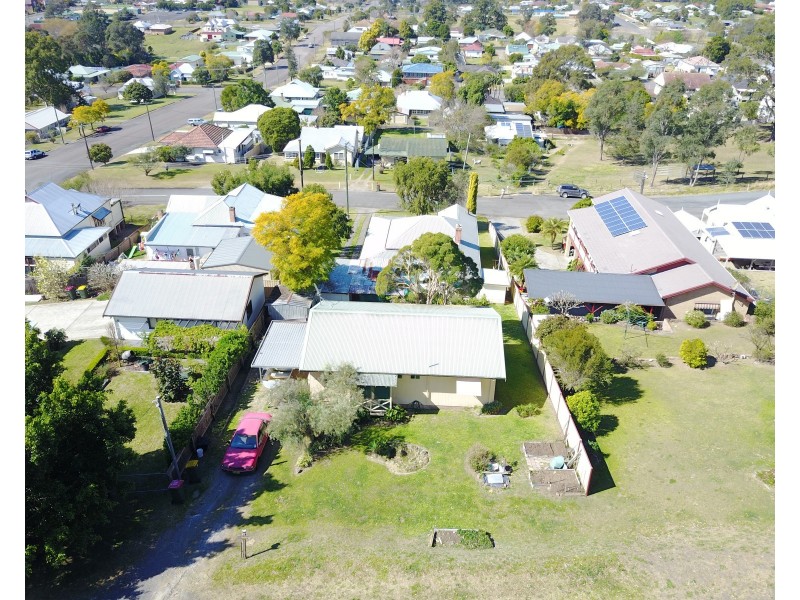 12 Moore Street, Dungog NSW 2420