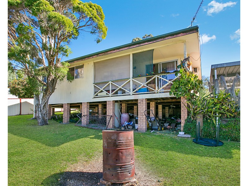 12 Moore Street, Dungog NSW 2420