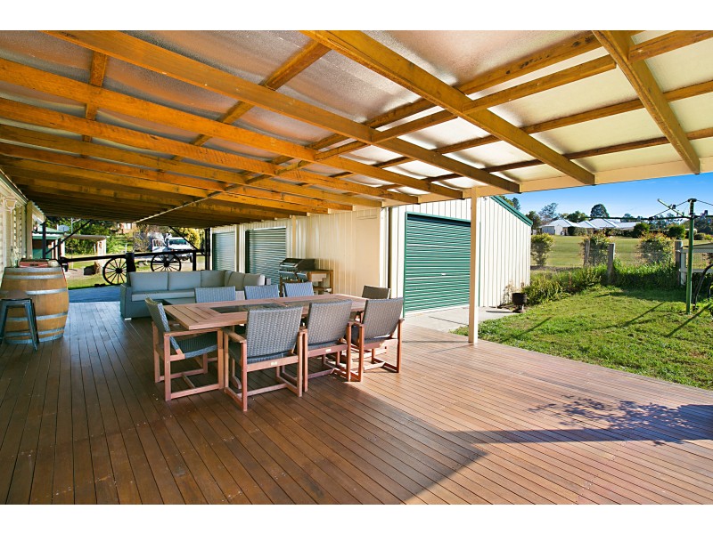 85 Park Street, East Gresford NSW 2311