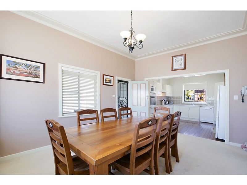 25 Lord Street, Dungog NSW 2420