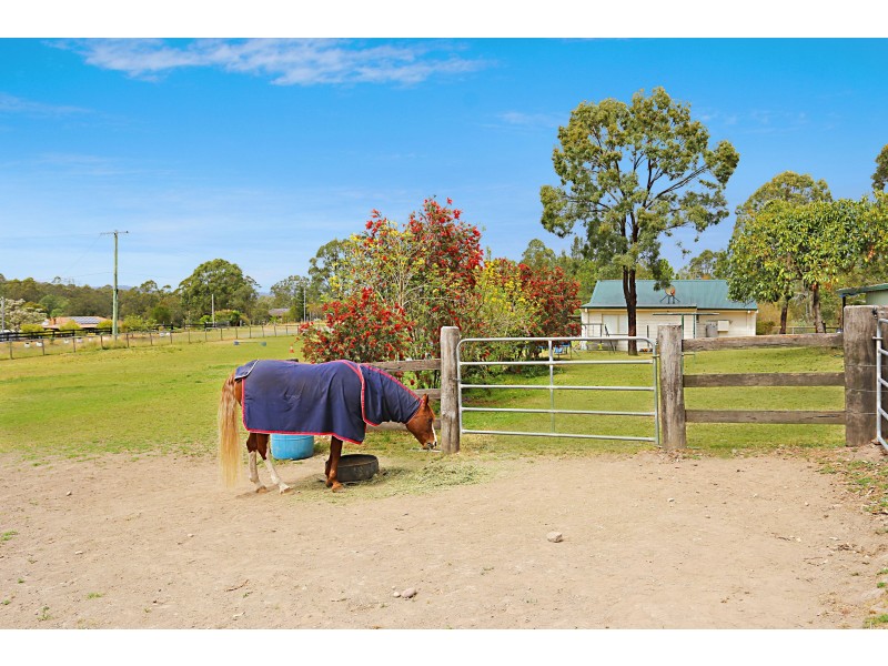 43 Erringhi Street, Clarence Town NSW 2321