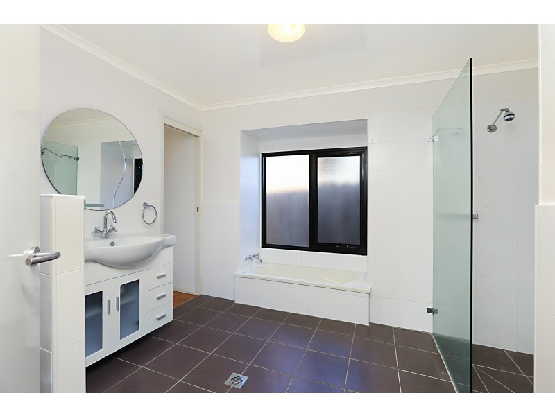 35 Common Road, Dungog NSW 2420