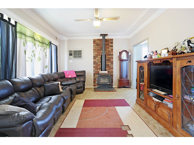 34 Mary Street, Dungog NSW 2420