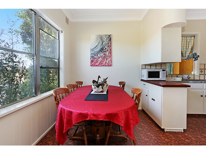 34 Mary Street, Dungog NSW 2420