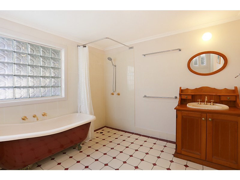 70 Brown Street, Dungog NSW 2420