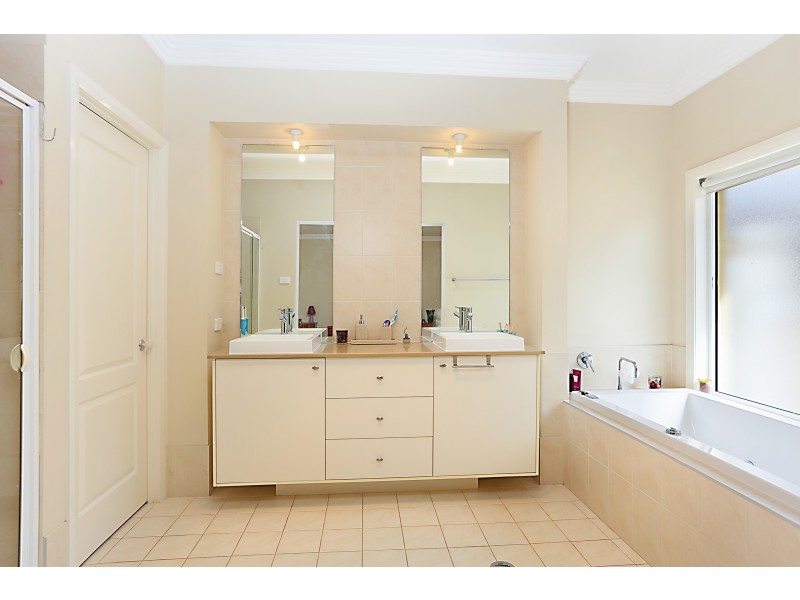 76 Ironbark Drive, Clarence Town NSW 2321