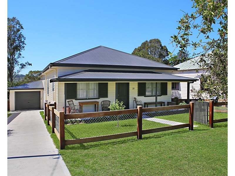21 Lord Street, Dungog NSW 2420