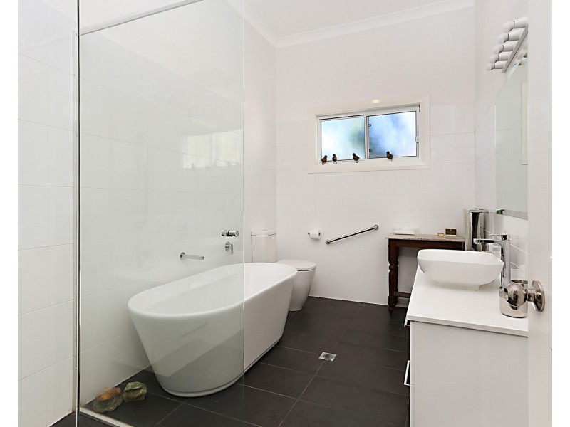 21 Lord Street, Dungog NSW 2420