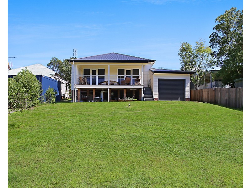 21 Lord Street, Dungog NSW 2420