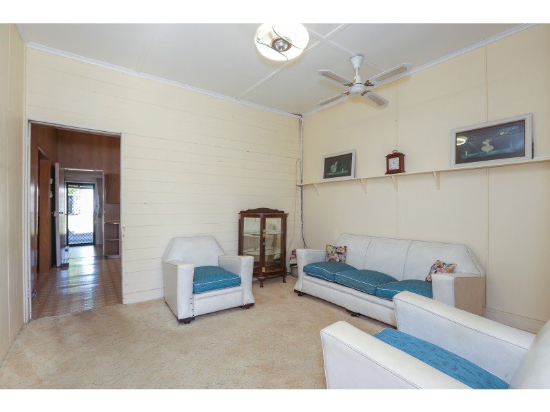 38 Chapman Street, Dungog NSW 2420