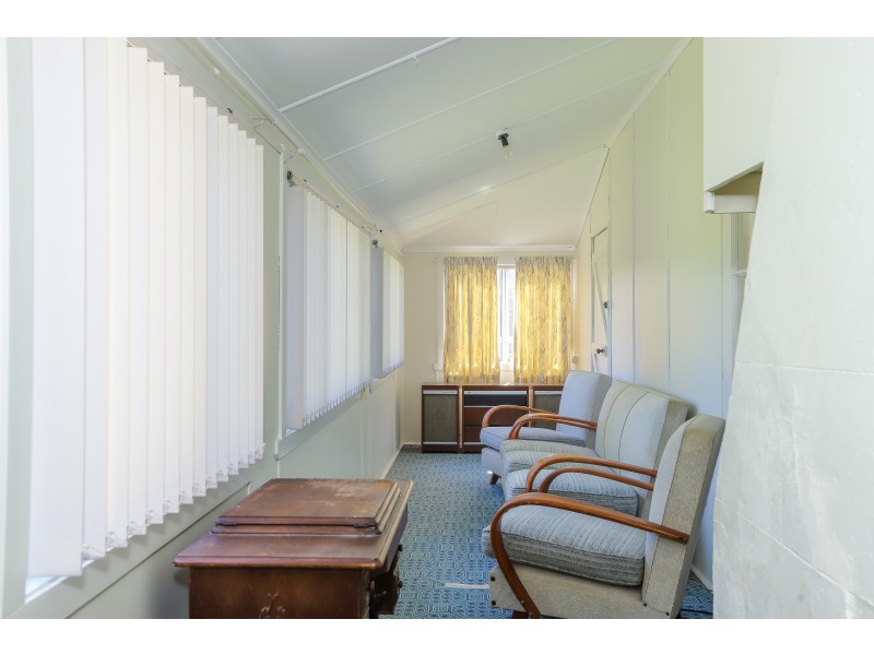 38 Chapman Street, Dungog NSW 2420