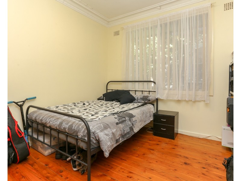 4 High Street, East Maitland NSW 2323