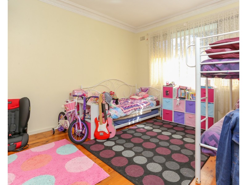 4 High Street, East Maitland NSW 2323