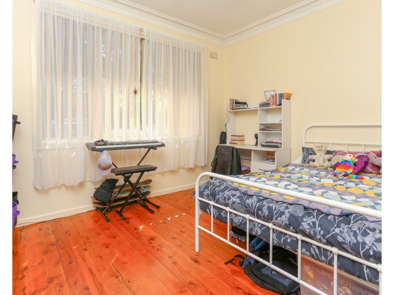 4 High Street, East Maitland NSW 2323