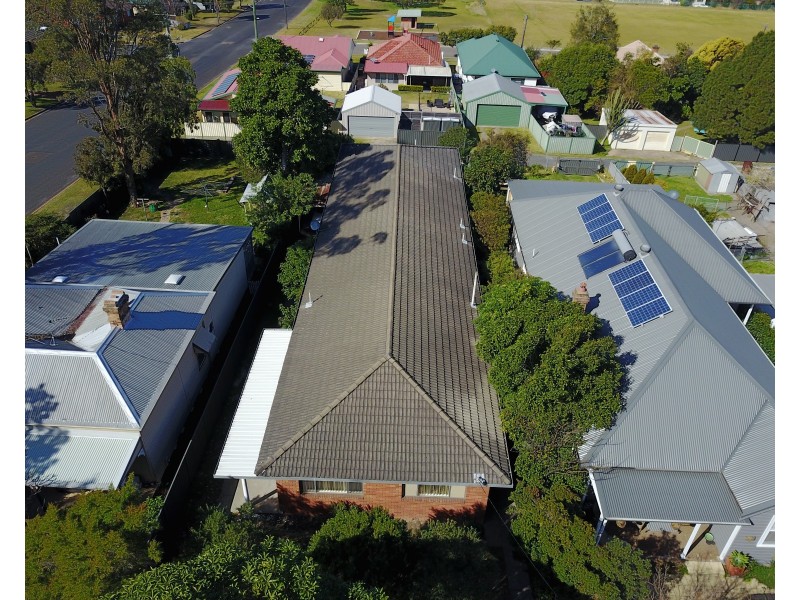 4 High Street, East Maitland NSW 2323