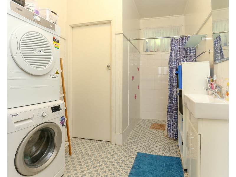 4 High Street, East Maitland NSW 2323