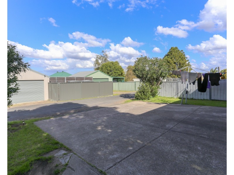4 High Street, East Maitland NSW 2323