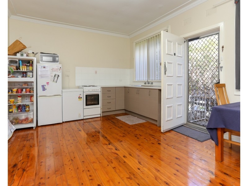 4 High Street, East Maitland NSW 2323