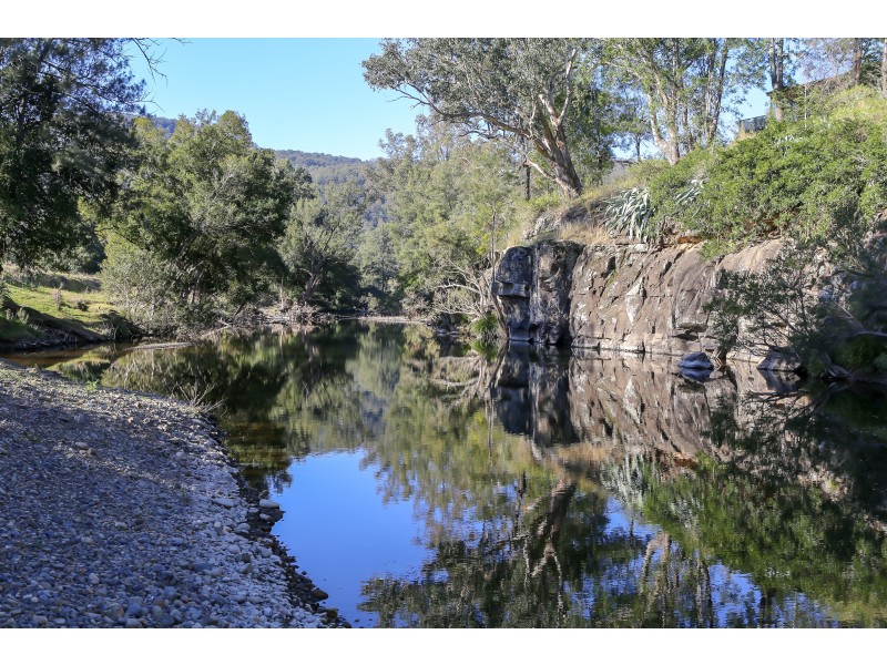 1058 FOSTERTON ROAD, Dungog NSW 2420