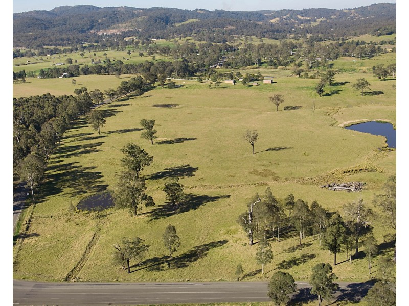 68 Dungog Road, Paterson NSW 2421