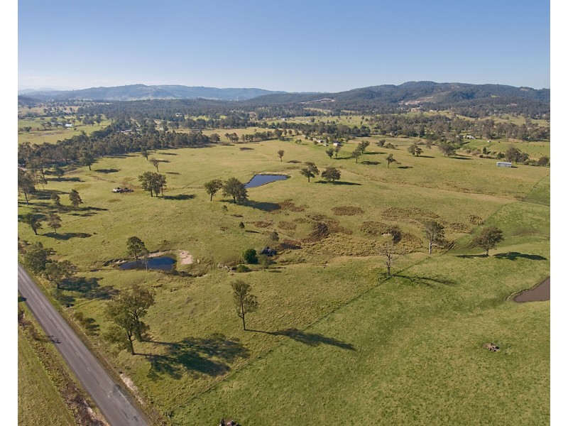 68 Dungog Road, Paterson NSW 2421