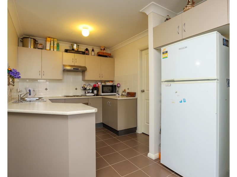 2/21 Hillview Avenue, Dungog NSW 2420