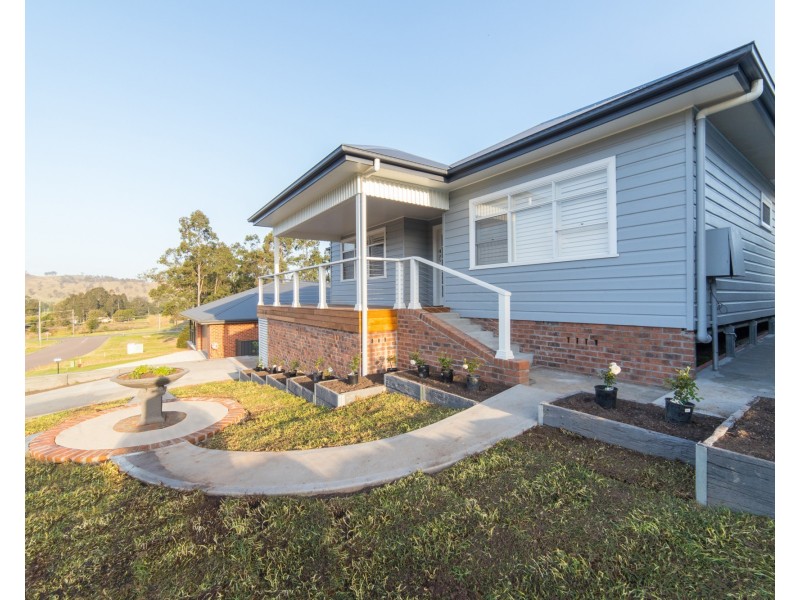 15 Rens Street, Dungog NSW 2420