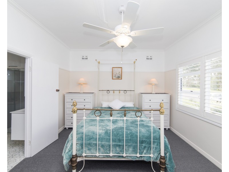 15 Rens Street, Dungog NSW 2420